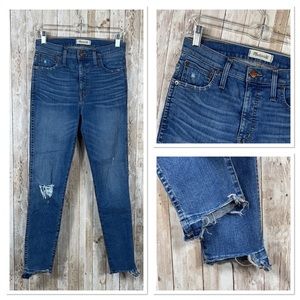 Madewell 10” High Rise Skinny Distressed Sz 27